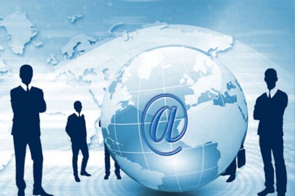 淮滨�网站运维日志分析：快速定位问题的实战技巧